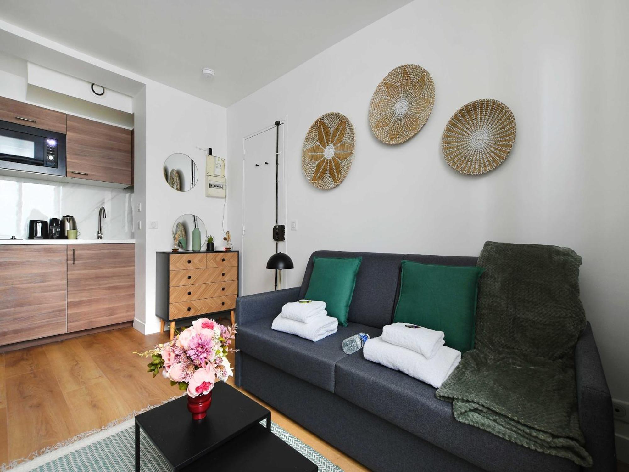 Apartment Peaceful -2p- Square Des Batignolles